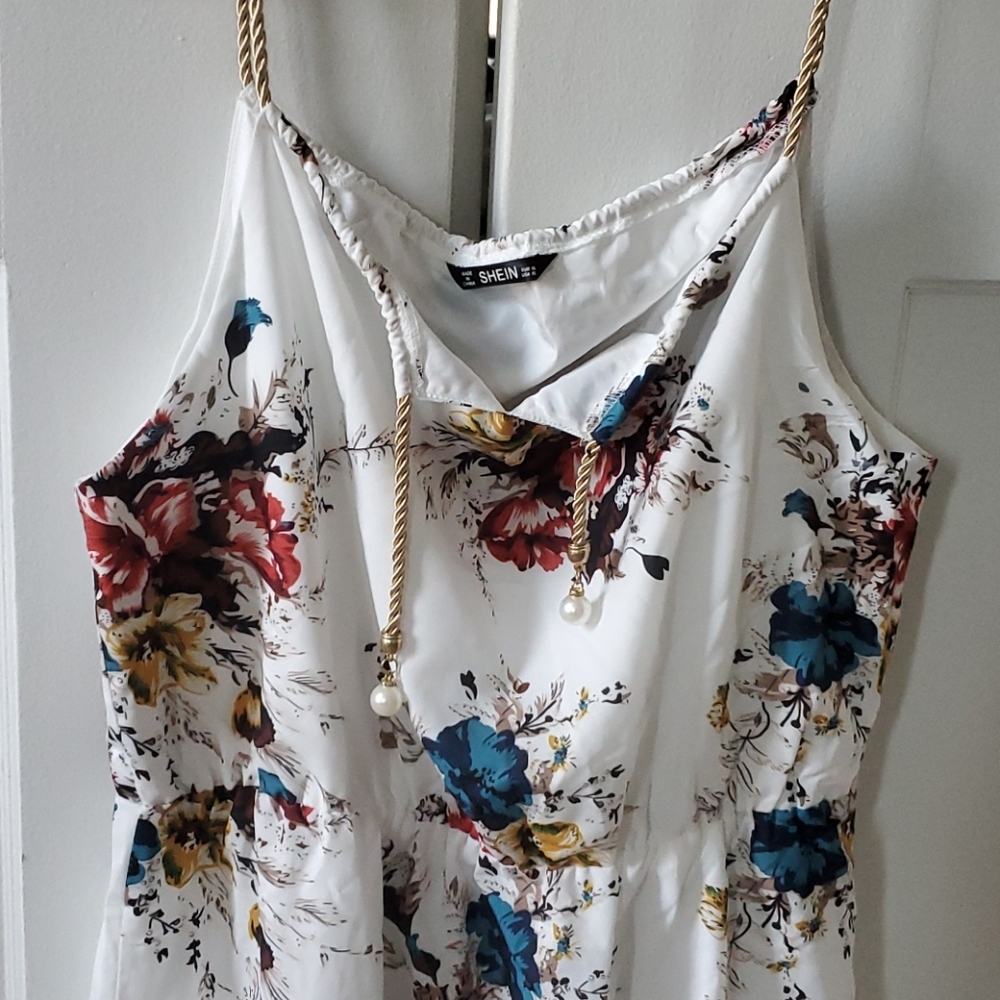 Dress - Picture 2 of 2